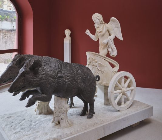 Fondazione Torlonia riapre l’Antiquarium per i suoi primi dieci anni Villa Albani, Antiquarium Sculture del Museo Torlonia, Eros trainato da cinghiali, Copyright Fondazione Torlonia, ph. Agostino Osio