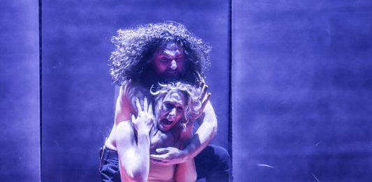 Lo show del potere: la sfida tra Otello e Jago va in scena a Torino