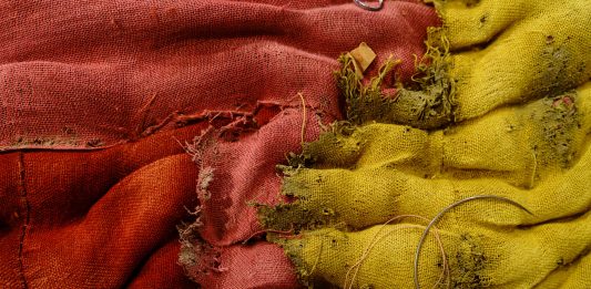 Alterità e tradizione tessile si intrecciano a Venezia con Karine N’guyen Van Tham e Parul Thacker