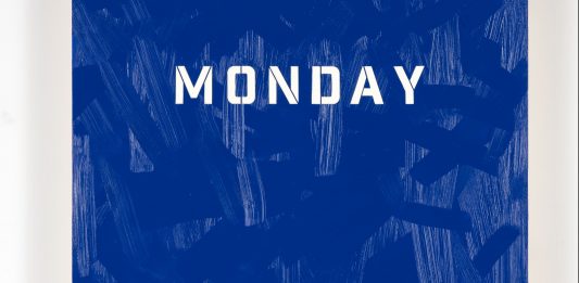 Wood e Harrison, ironia di immagini: la mostra allo Studio Trisorio di Napoli Wood and Harrison, veduta della mostra, Studio Trisorio, Napoli, 2024, ph. Francesco Squeglia