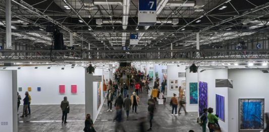 ARCOmadrid 2024: le novità dalla fiera spagnola che punta a crescere