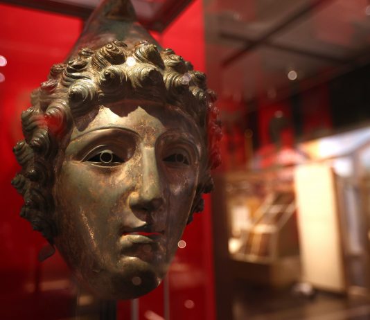 Il British Museum è finito al centro delle polemiche per un post sessista