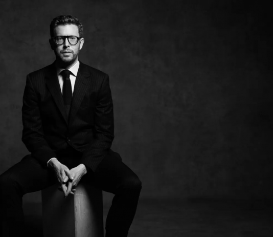 Il British Museum riparte da Nicholas Cullinan: chi è il nuovo direttore nicholas cullinan british museum direttore