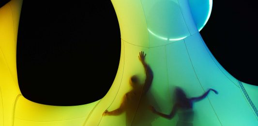 Ambienti 1956-2010: al MAXXI di Roma, una mostra sul rapporto tra arte e spazio