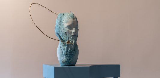 Pittura, installazione, fotografia: Capsule Venice presenta “Hovering”