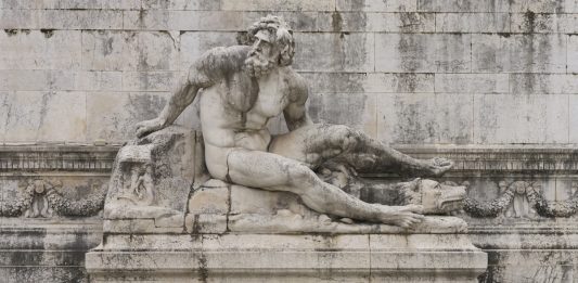 Cantieri aperti al Vittoriano di Roma, per ammirare i restauri delle sculture