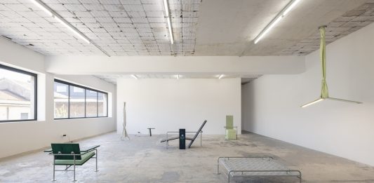 Il ribaltamento di genere attraverso gli oggetti domestici: Formafantasma a Milano