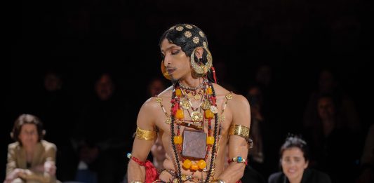 Stranieri Ovunque: una Biennale in cui il queer smette di essere minoranza