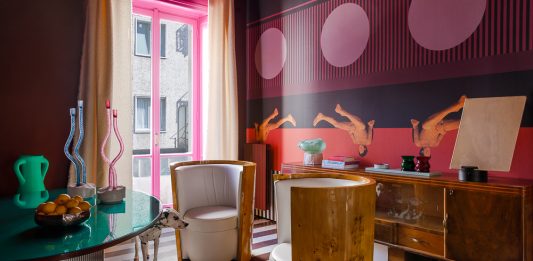 Porno Chic! Casa Ornella apre le porte nel cuore delle 5Vie