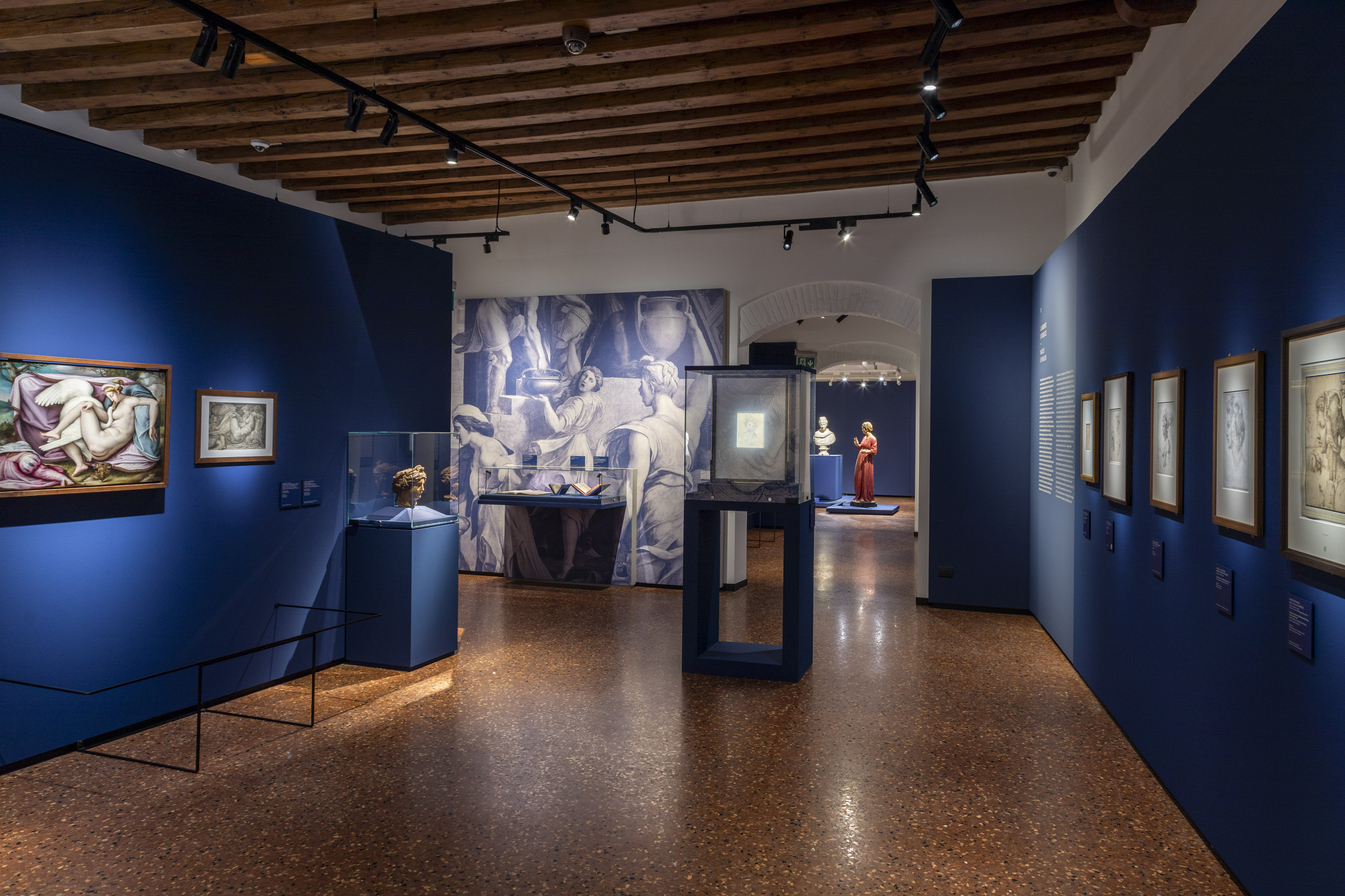 Gallerie Italia - Le Trecce di Faustina, veduta della mostra, Vicenza, 2024