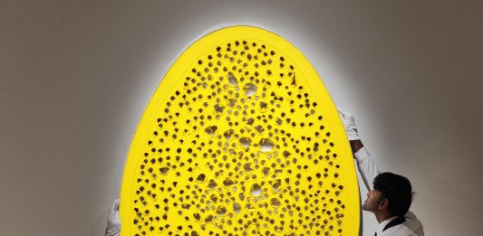 La fine di Dio. Il Fontana in giallo punta a quota $ 30 milioni Sotheby's fontana fine dio