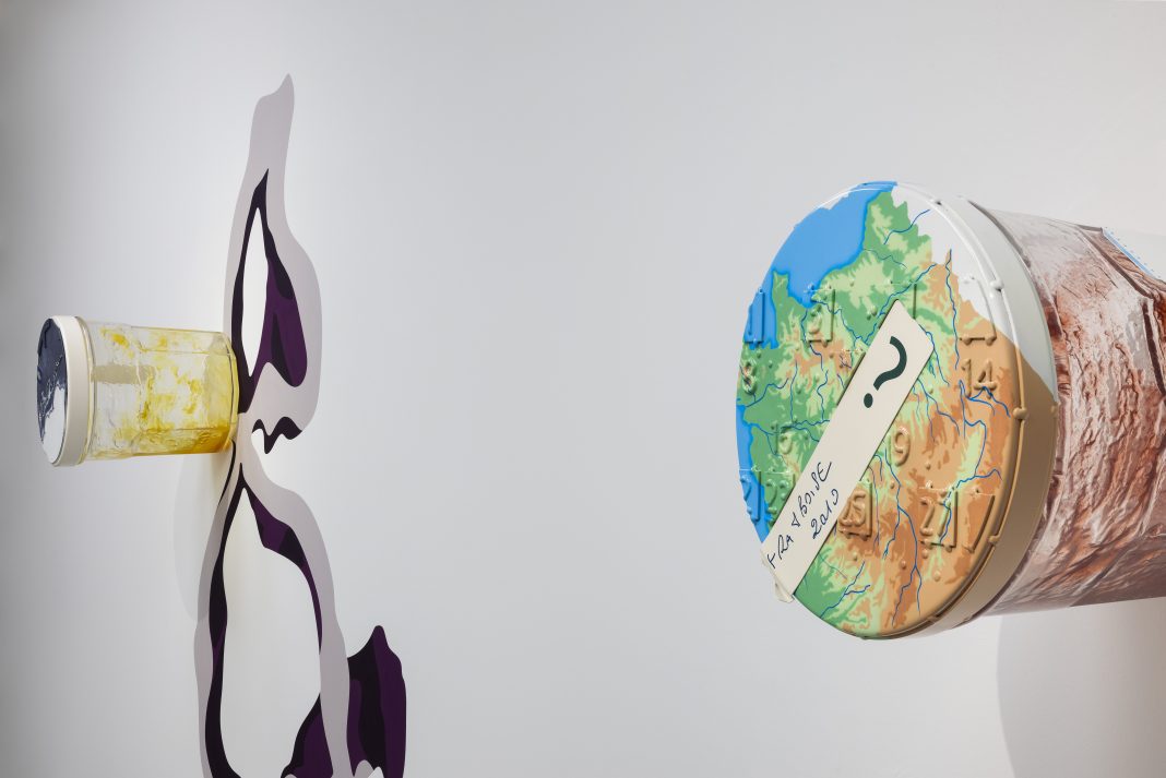 Magali Reus, Off Script. Installation view, Museo del Novecento, Milano, 2024. Ph. Andrea Rossetti. Courtesy the Artist, Fondazione Arnaldo Pomodoro (4)