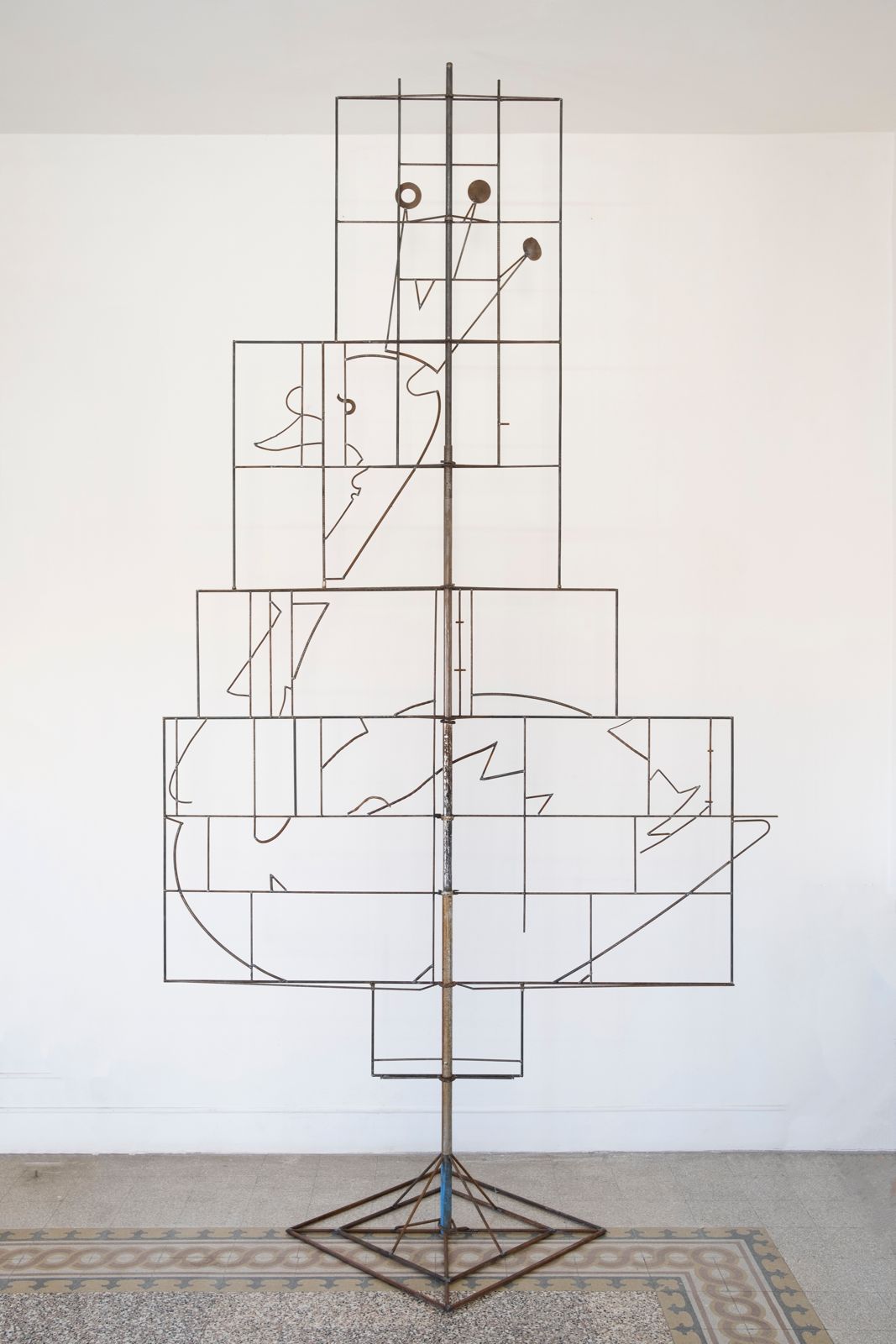 Martin Chramosta, Anténa White Swan, veduta della mostra, Cassata Drone Expanded Archive, Palermo, 2024