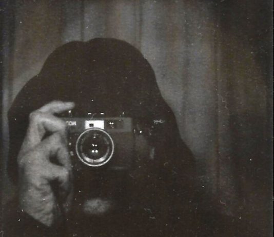 Other Identity #110. Altre forme di identità culturali e pubbliche: Black Napkin