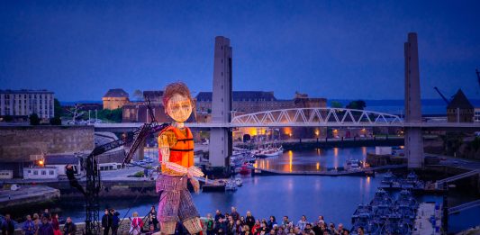 BAM Circus, a Milano: meravigliarsi è mille parole, mille nomi, mille verbi