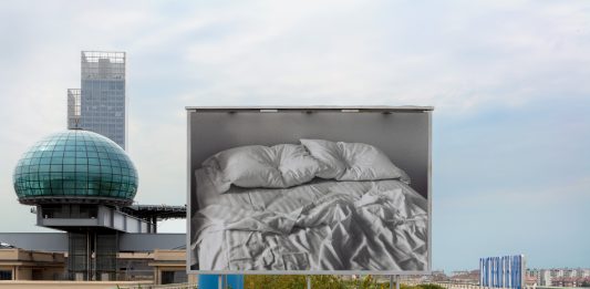 Finnegan Shannon, Rirkrit Tiravanija e Felix Gonzalez-Torres: nuove installazioni sulla Pista 500