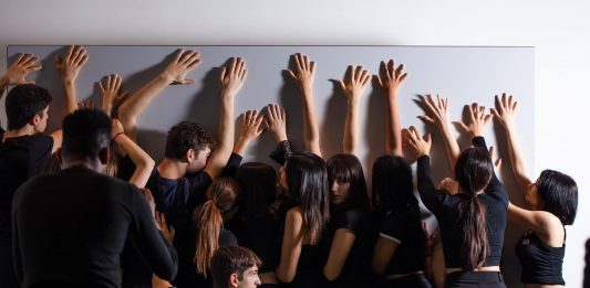A Piedi Nudi, il festival multiculturale alla Fabbrica del Vapore di Milano
