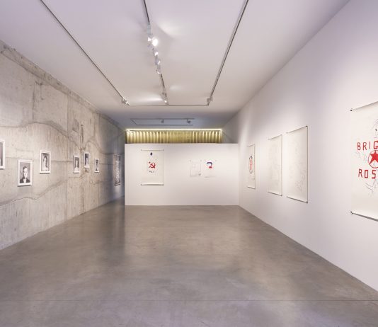 La Bellézza non esiste: Christian Fogarolli, Romina De Novellis e Giuseppe Stampone a Milano