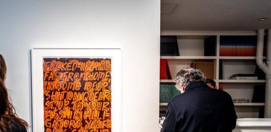 Mel Bochner, tra pittura, percezione e linguaggio: la mostra a New York Mel Bochner, ALL SALES FINAL!, veduta della mostra, TOTAH, New York. Ph. Francesca Magnani