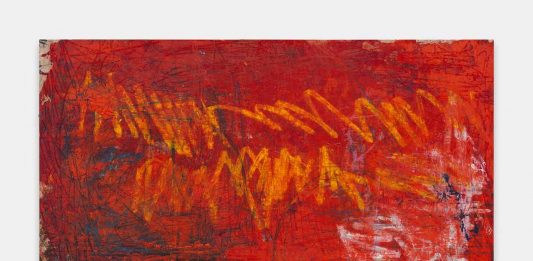 Il rosso per Oscar Murillo: segni e sussurri in mostra da Gagosian, a Roma