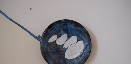 Al MUSMA di Matera, la street art di Crisa in dialogo con Maria Lai