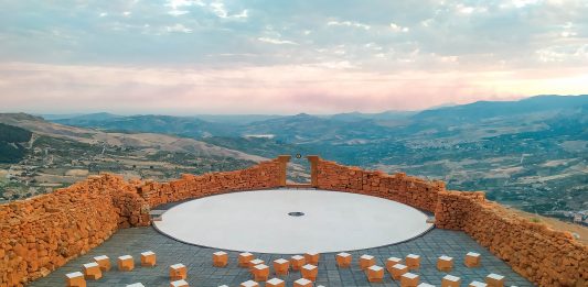 Cultura, 13 milioni di Euro assegnati senza bando: in Sicilia è protesta