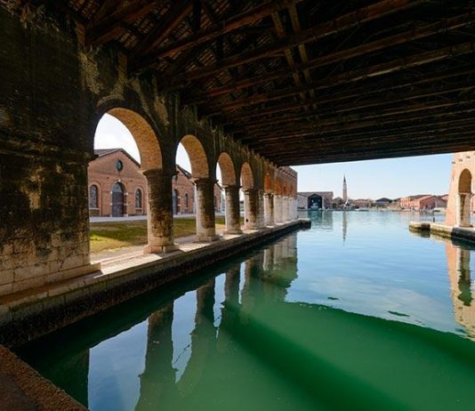 Intelligens: presentato il tema della Biennale di Architettura 2025