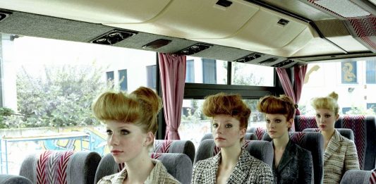 La moda fotografata dalle donne, in mostra al Centro Saint-Bénin di Aosta