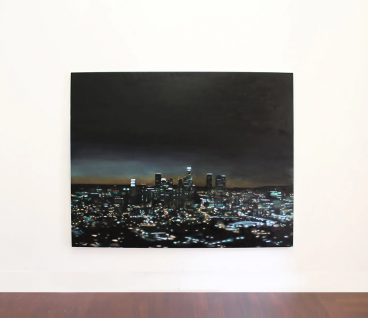 Lucas Memmola, pittura tra i meandri del contemporaneo: la mostra alla Galleria Tiziana Di Caro, Napoli Lucas Memmola, veduta dell’installazione di Melancolia, olio su tela, alla mostra Melancolia, Galleria Tiziana Di Caro, Napoli, 2024. Courtesy of Galleria Tiziana Di Caro and the artist. Ph. Irene Guerrini