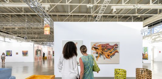 Ha aperto Can Art: ecco come la fiera del contemporaneo sta cambiando Ibiza