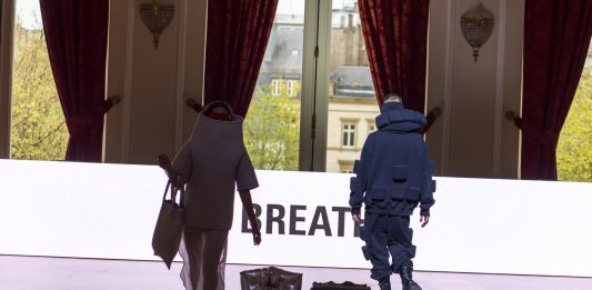 Il verme sonoro nel cervello e come proteggersi: intervista a Polisonum Ph. Axel Crettenand