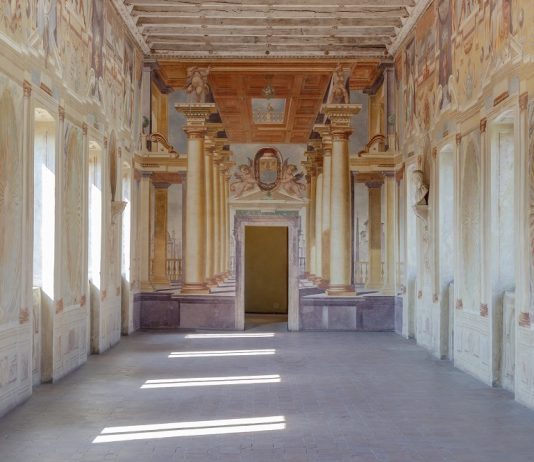 C’è una mostra di Georg Baselitz all’interno del sito Unesco di Sabbioneta