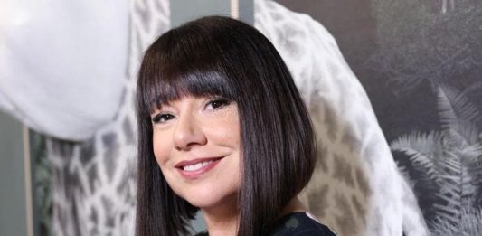 La Braidense diventa set per la festa dell’Estetista Cinica: scoppia la polemica