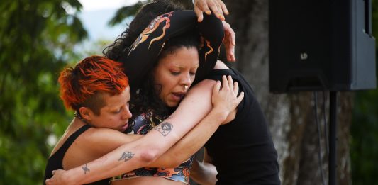 Ambiente e decolonialismo: i temi e gli artisti al centro di Santarcangelo Festival 2024