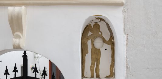 In Puglia, le edicole votive diventano spazi d’arte contemporanea puglia edicole votive arte