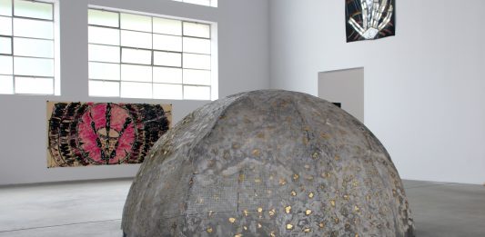 Non solo igloo. La materia secondo Mario Merz in una mostra a Torino