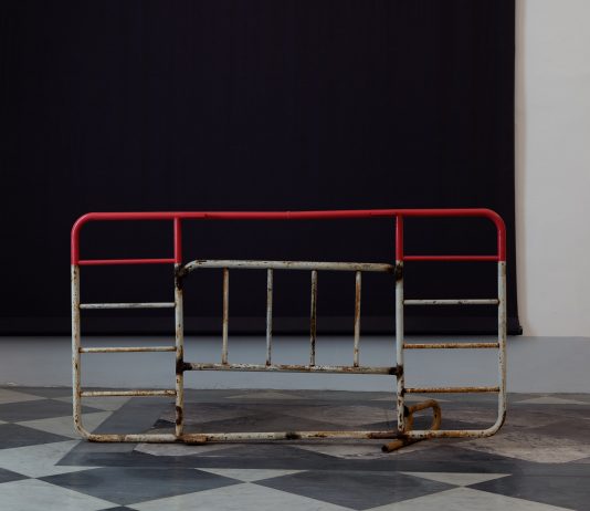 La Sicilia – e altre figure – riviste da Flavio Favelli a Palermo