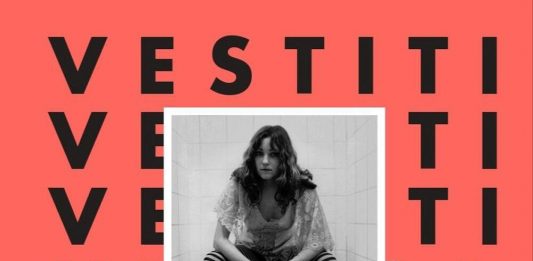 Un libro al giorno. Vestiti, musica, ragazzi di Viv Albertine