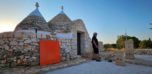 Dep Art Out il programma eventi dell’estate 2024 si apre con la mostra Gerold Miller TRACCE, IN PUGLIA