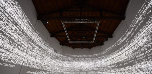 Pesaro – Capitale italiana della cultura si interroga sul rapporto tra bellezza e tecnologia, con la mostra di Numero Cromatico