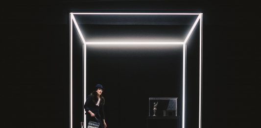 La donna che inventò Mussolini: Sarfatti in scena al Parenti di Milano Sarfatti, Teatro Franco Parenti, Milano, 2024, foto Elisa Vettori