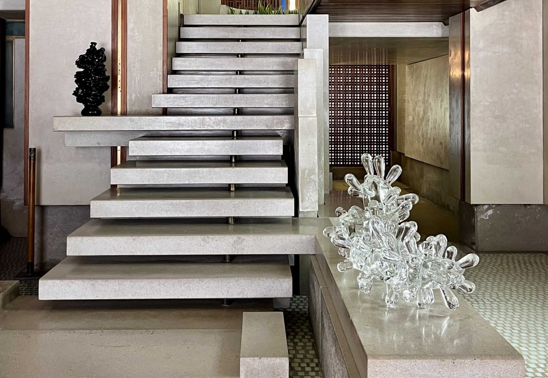 Tony Cragg.Negozio Olivetti © FAI