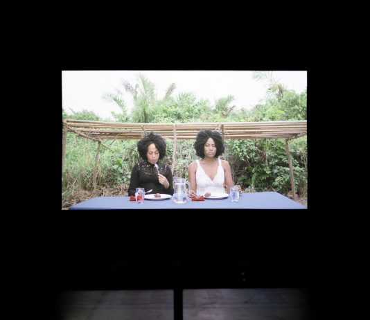 Arte della resistenza femminile: Mònica de Miranda al Mattatoio di Roma