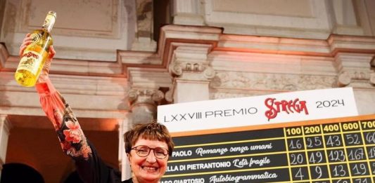 Premio Strega 2024: vince la scrittrice abruzzese Donatella Di Pietrantonio Donatella di Pietrantonio al Premio Strega 2024