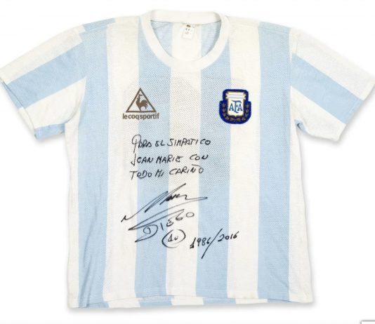 Maradona: all’asta la maglia della semifinale dei mondiali 1986 Sotheby's Maradona