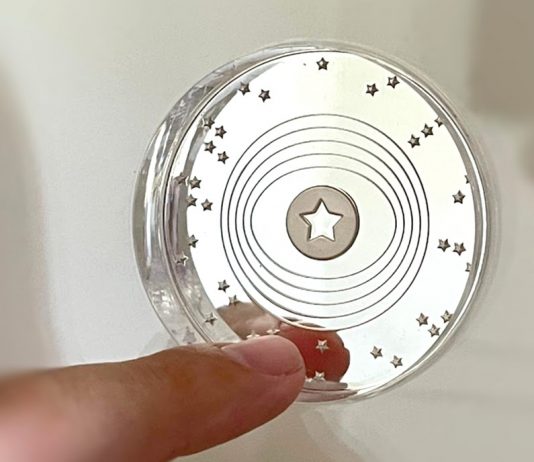 Un omaggio al Braille: l’opera di Fulvio Morella donata all’Unesco