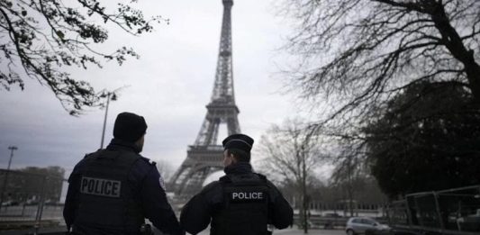 Parigi 2024, le misure di sicurezza per le Olimpiadi colpiscono anche le gallerie d’arte