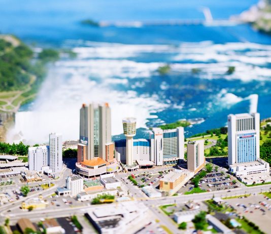 Olivo Barbieri, forma e immagine della città: la mostra a Pesaro