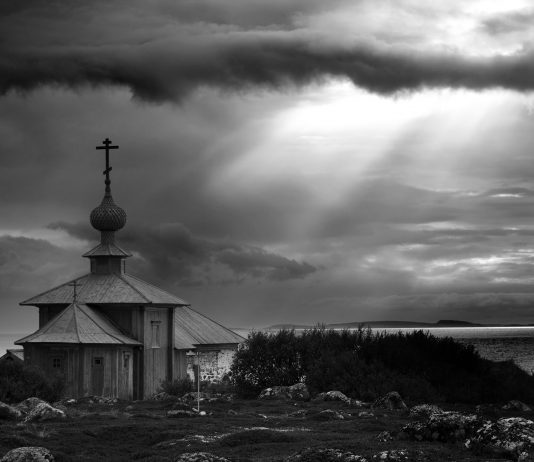 Viaggi straordinari. Riccardo Arena alle Solovki