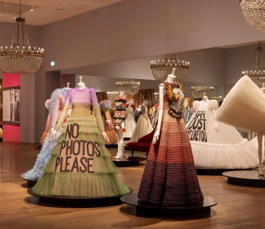 Dall’Europa agli Stati Uniti: 4 mostre di moda da non perdere quest’estate